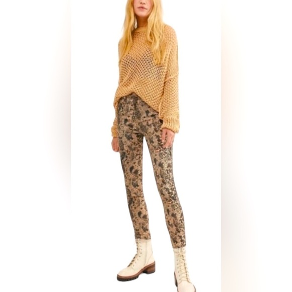 Free People Two Faced Snakeskin Print High Rise Raw Hem Skinny Jean - Picture 1 of 15